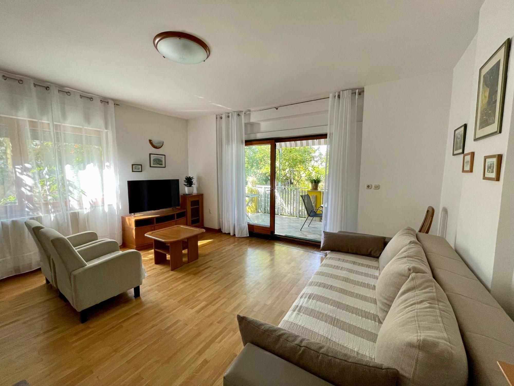 Apartments Villa Eden เปรโก ภายนอก รูปภาพ