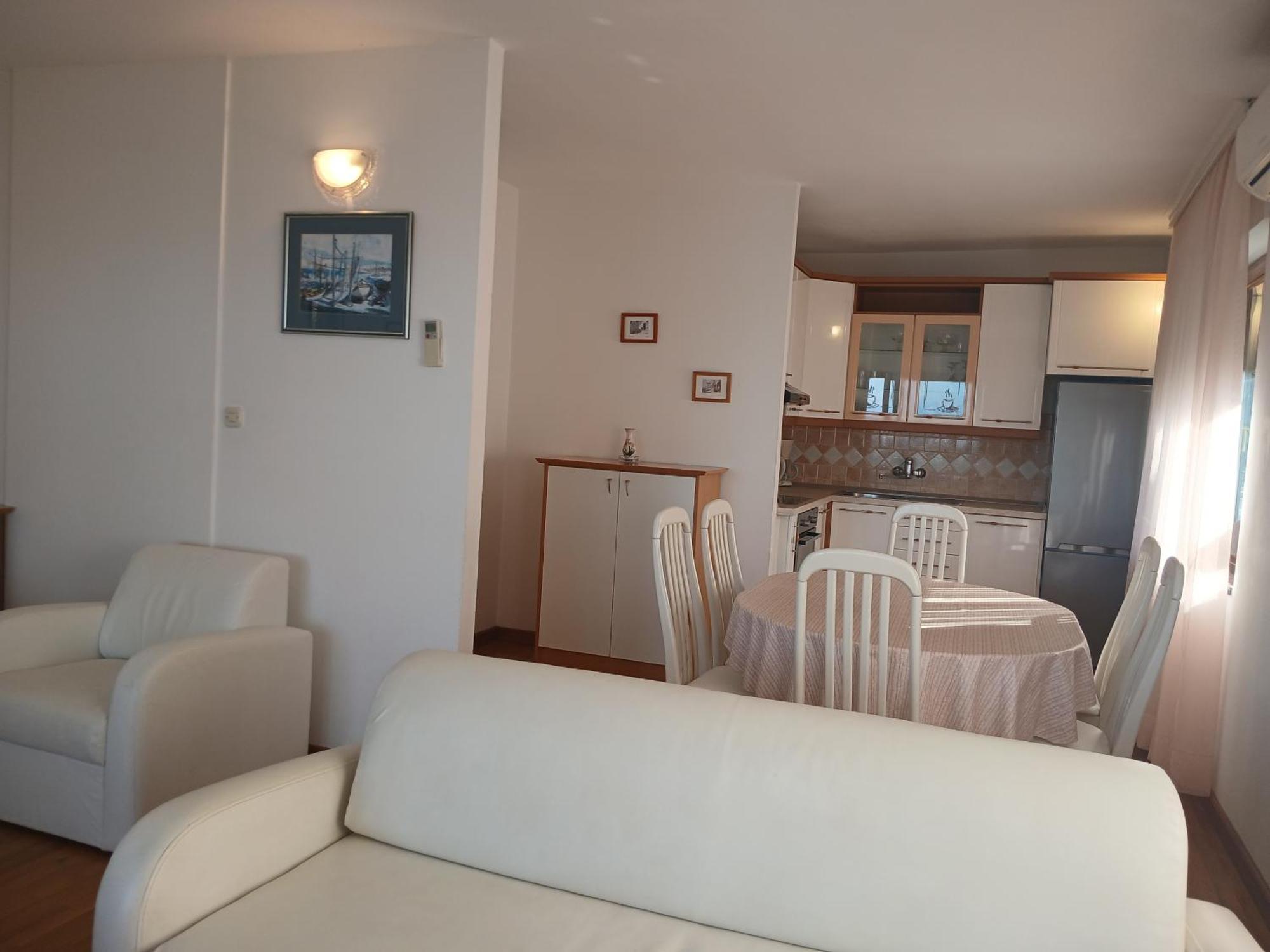 Apartments Villa Eden เปรโก ภายนอก รูปภาพ